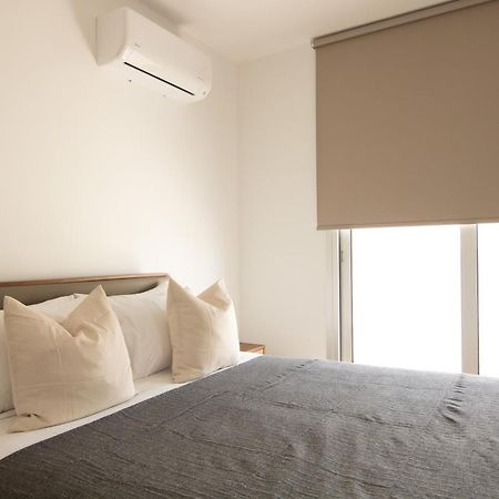 Phaedrus Living Coral Suites Aura Larnaca Bagian luar foto