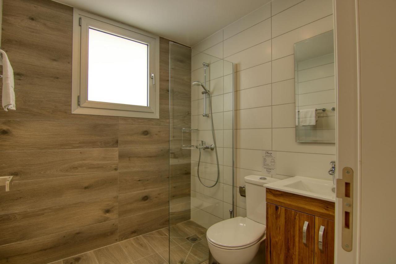 Phaedrus Living Coral Suites Aura Larnaca Bagian luar foto